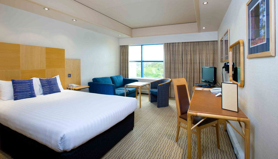 Sandman Signature London Gatwick Hotel Кролей Номер фото