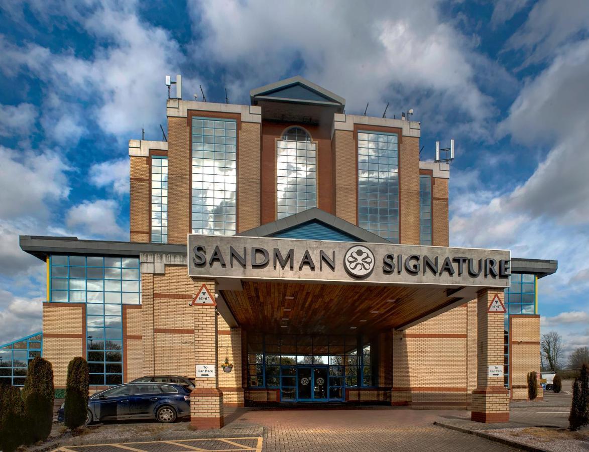 Sandman Signature London Gatwick Hotel Кролей Экстерьер фото